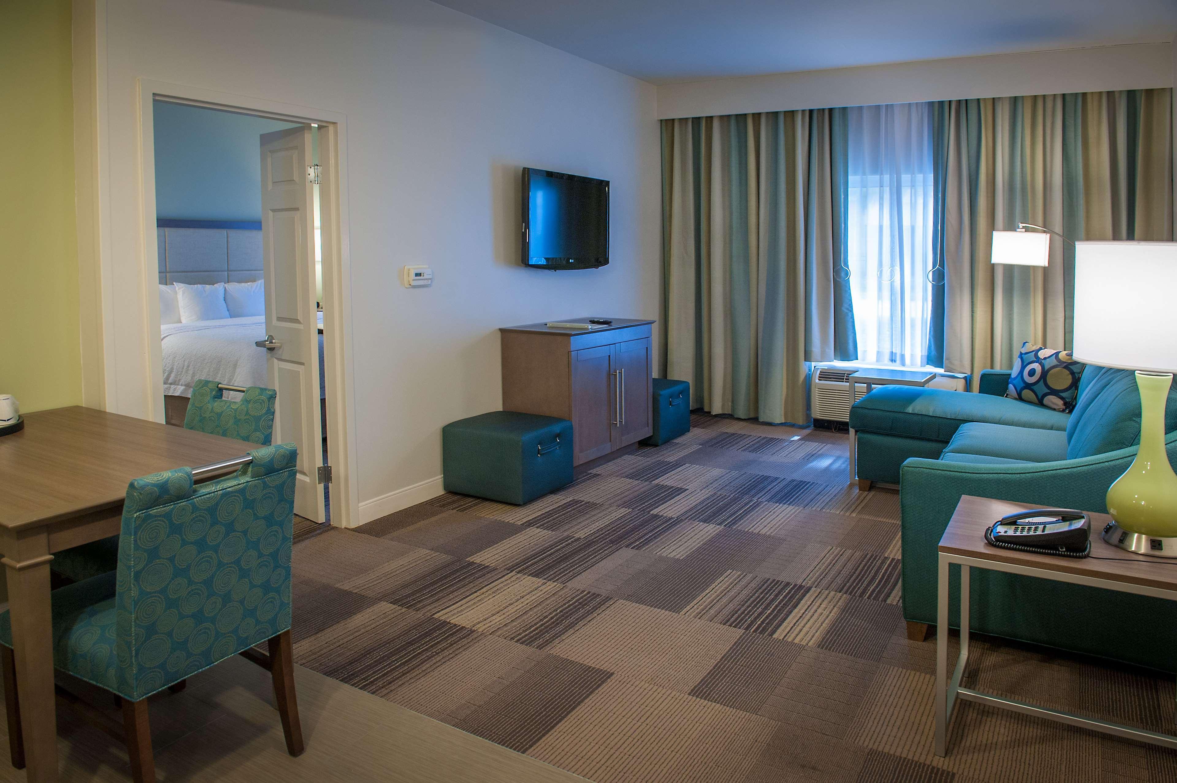 Hampton Inn & Suites New Orleans/Elmwood Harahan Exteriör bild